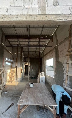 Renovasi rumah